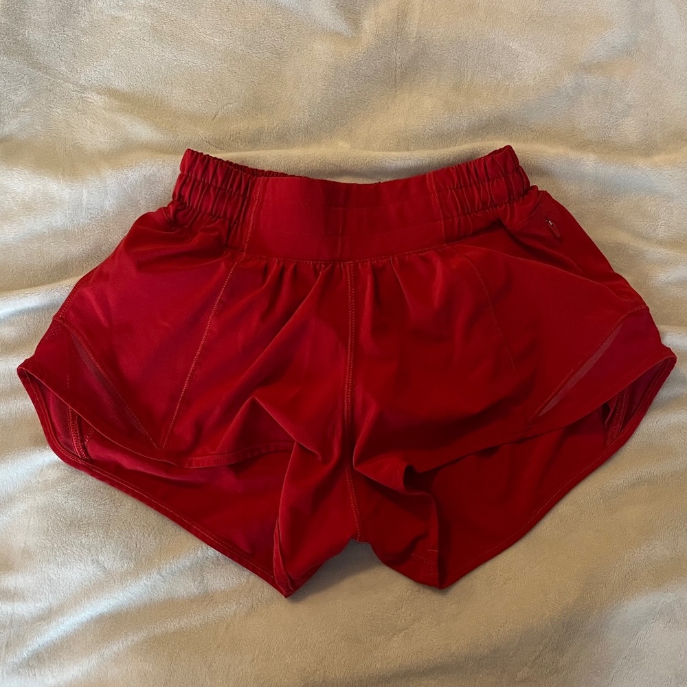 2.5” Low-Rise, lined Lululemon Hotty Hot Shorts